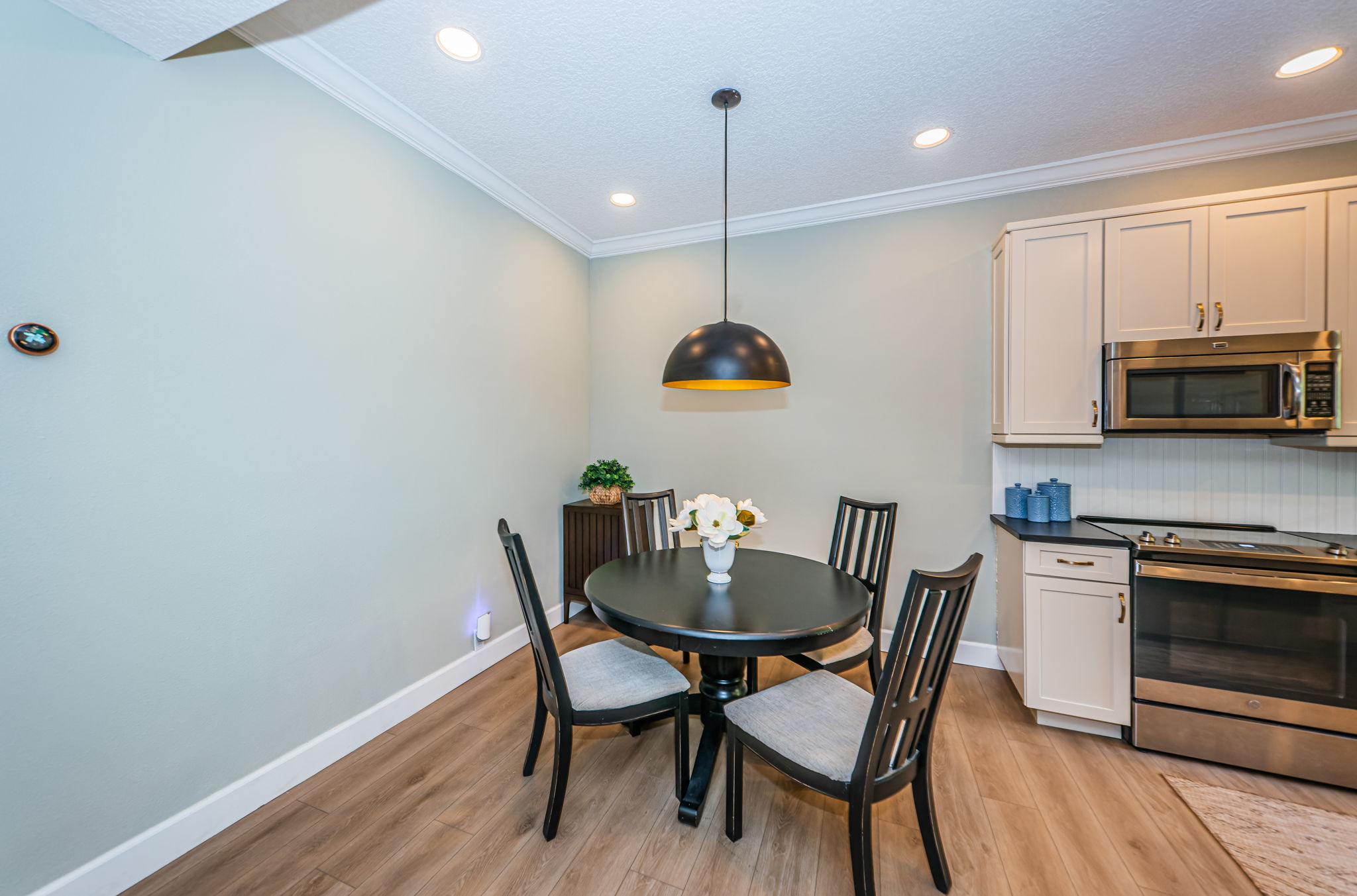 Dining Room3