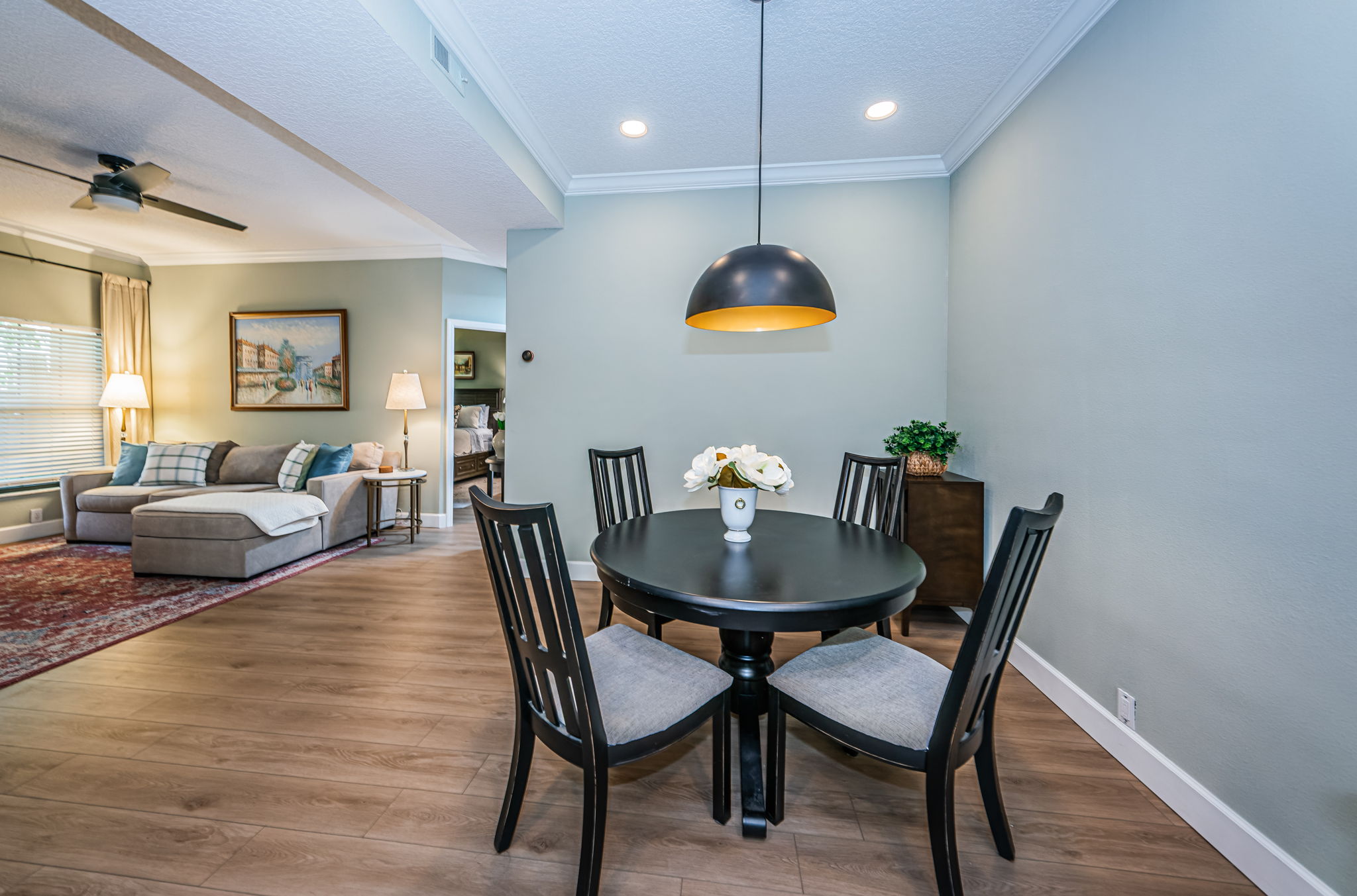 Dining Room4