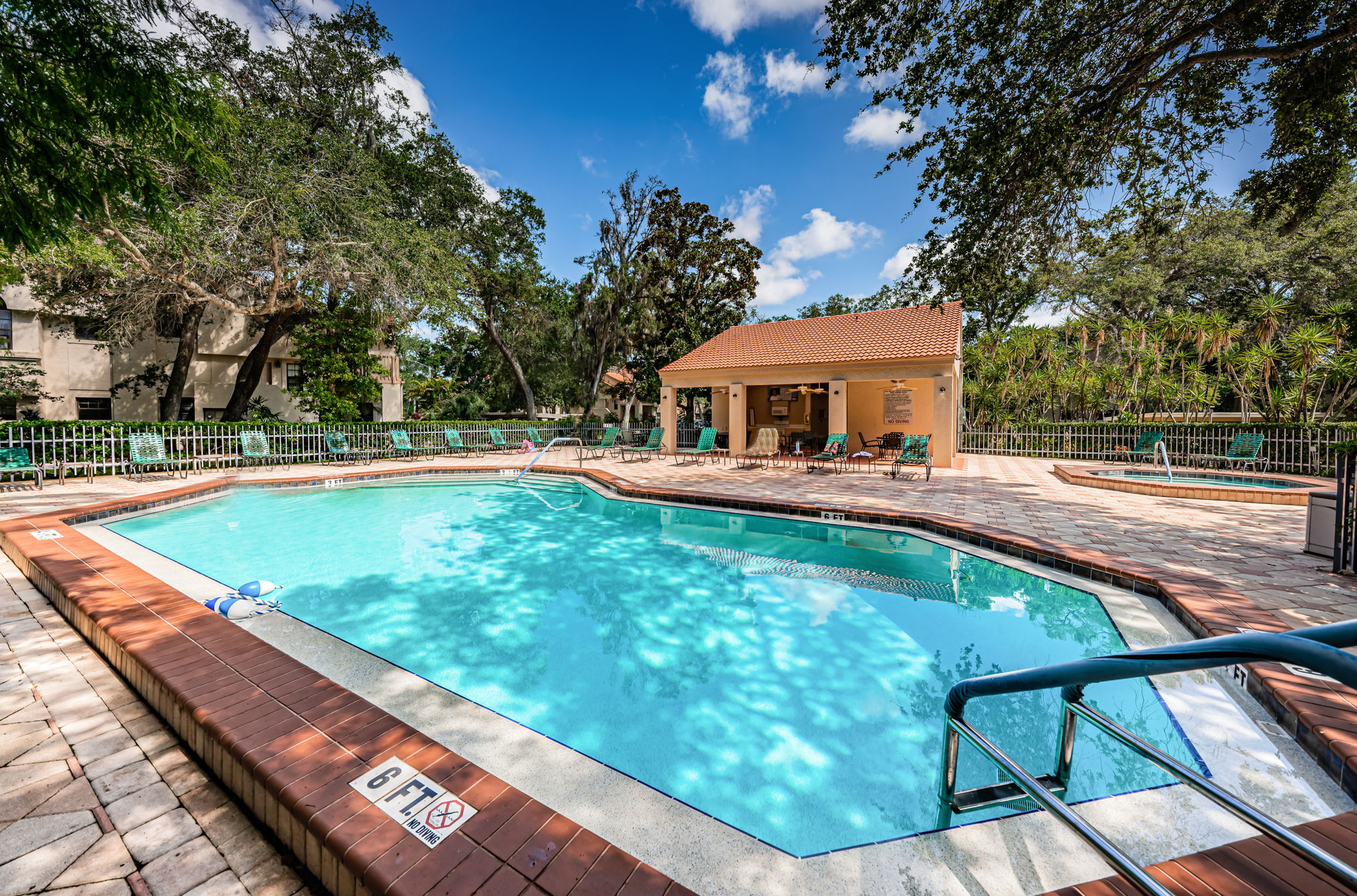 11-Pool