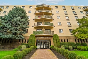 Park St 1F-S0409-001.jpg