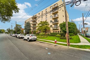 Park St 1F-S0409-002.jpg