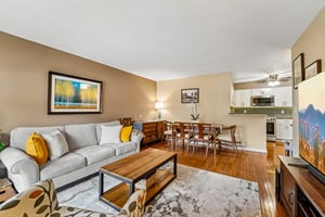 Park St 1F-S0409-007.jpg
