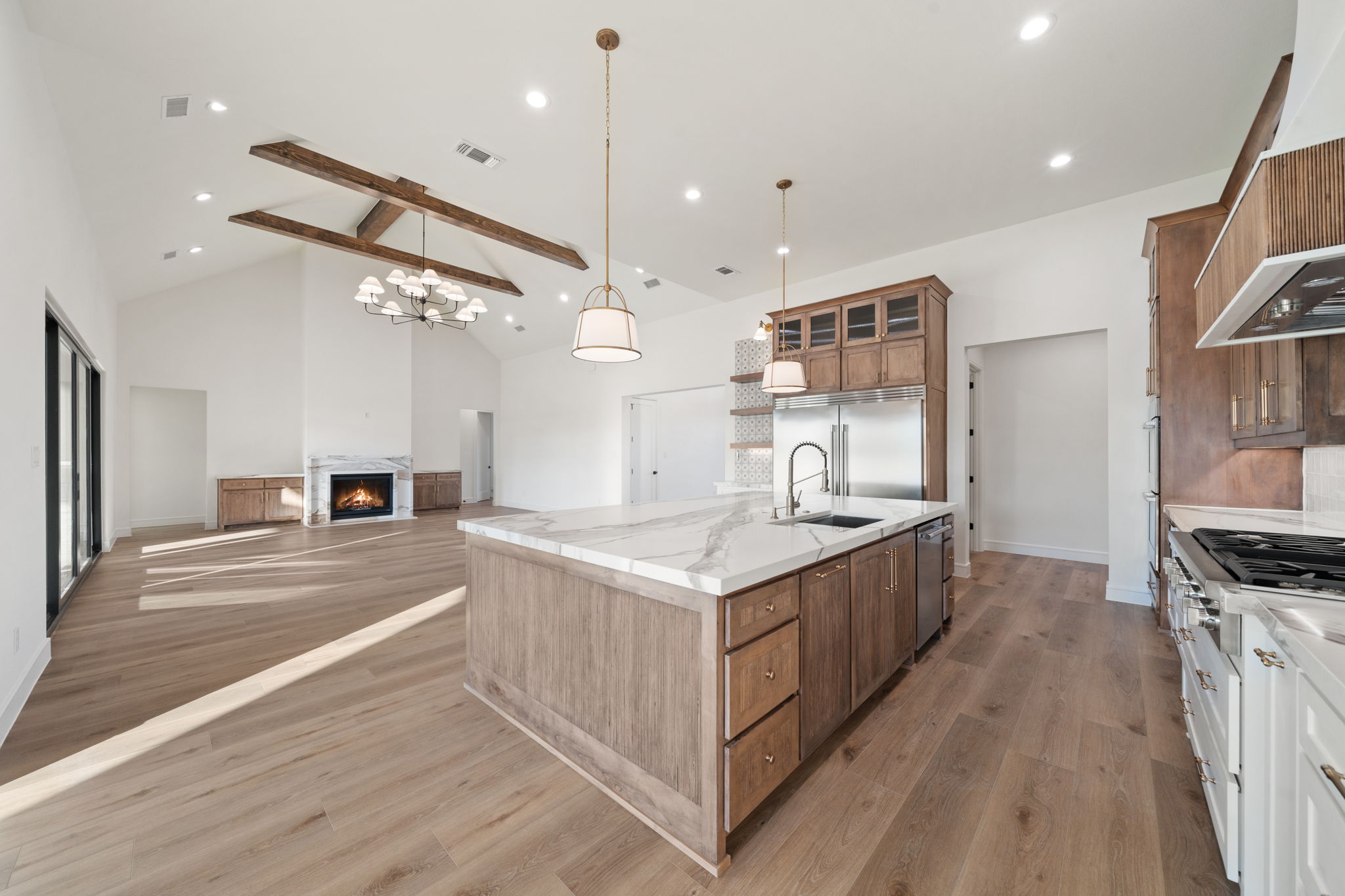 300 Ryker Ln - Image 57