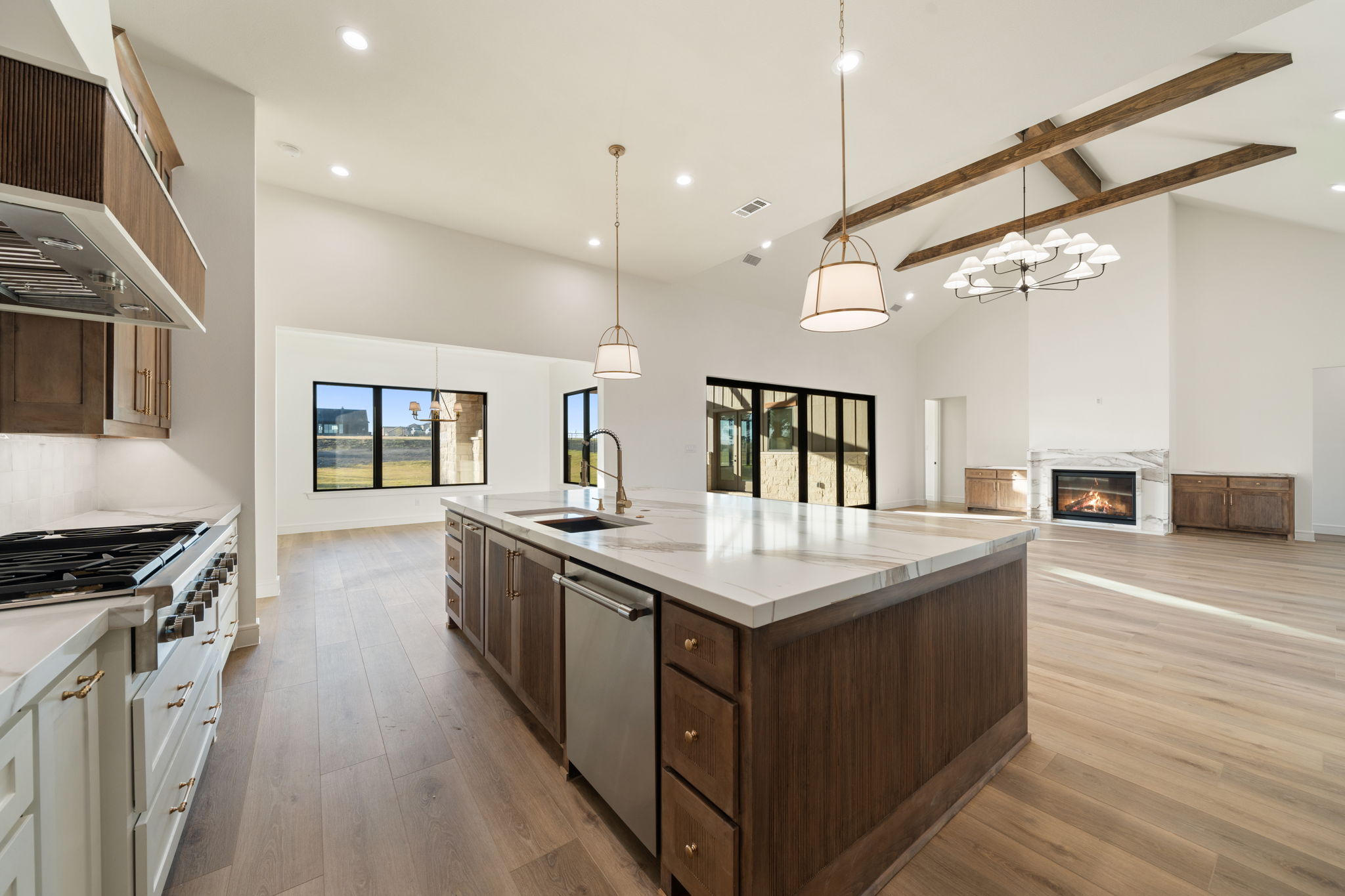 300 Ryker Ln - Image 71