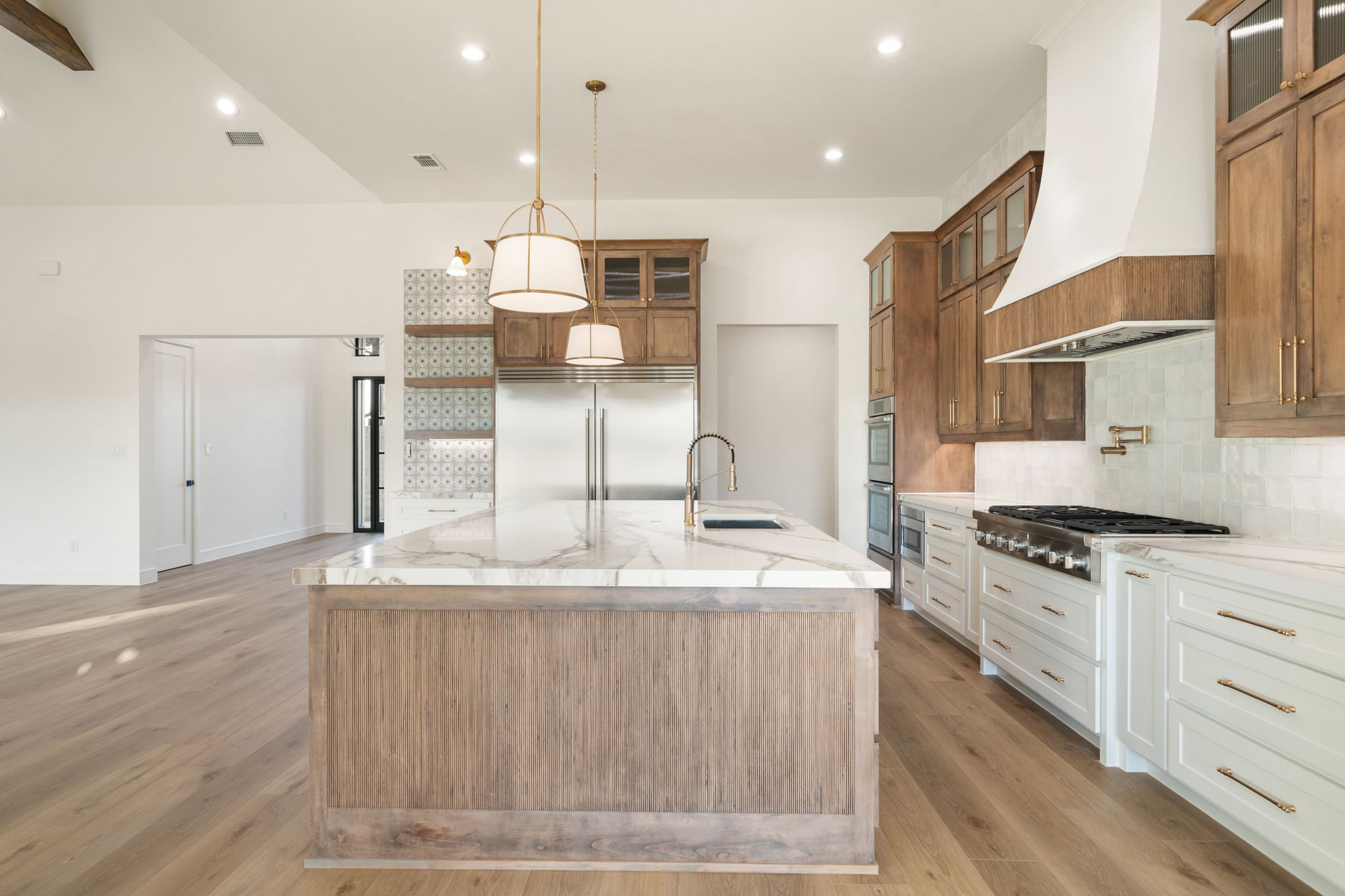 300 Ryker Ln - Image 73