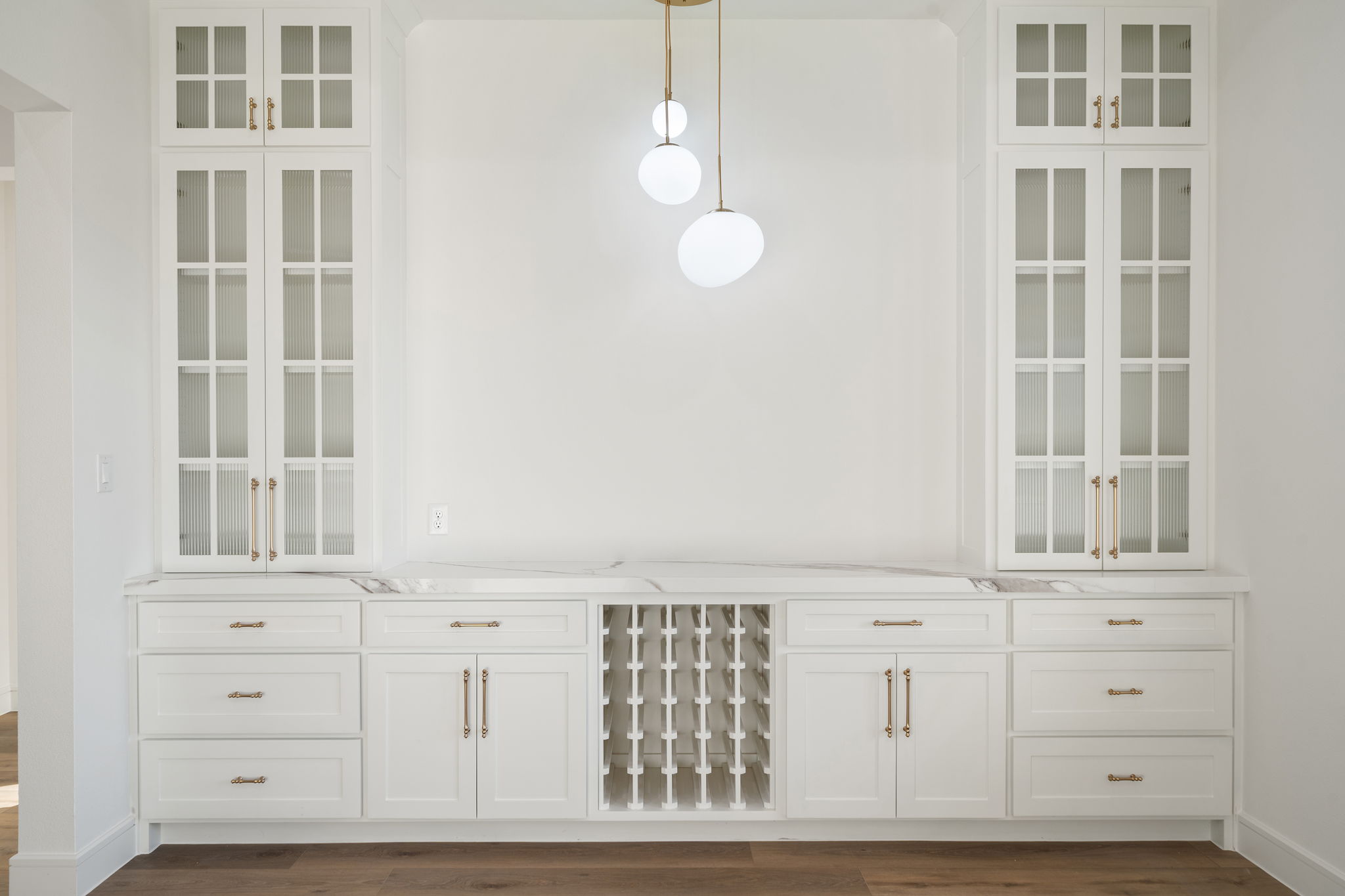 300 Ryker Ln - Image 59