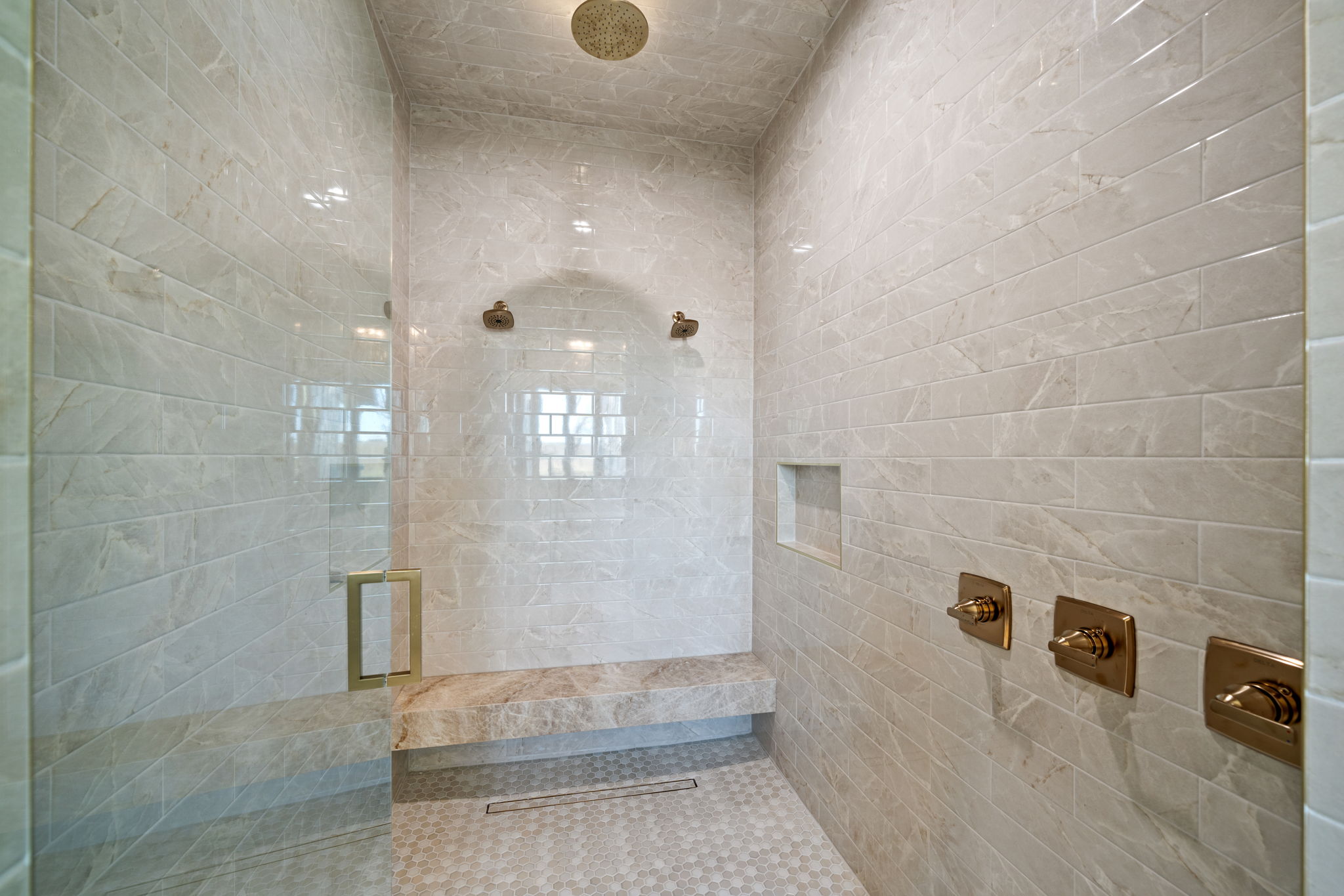 300 Ryker Ln - Image 60