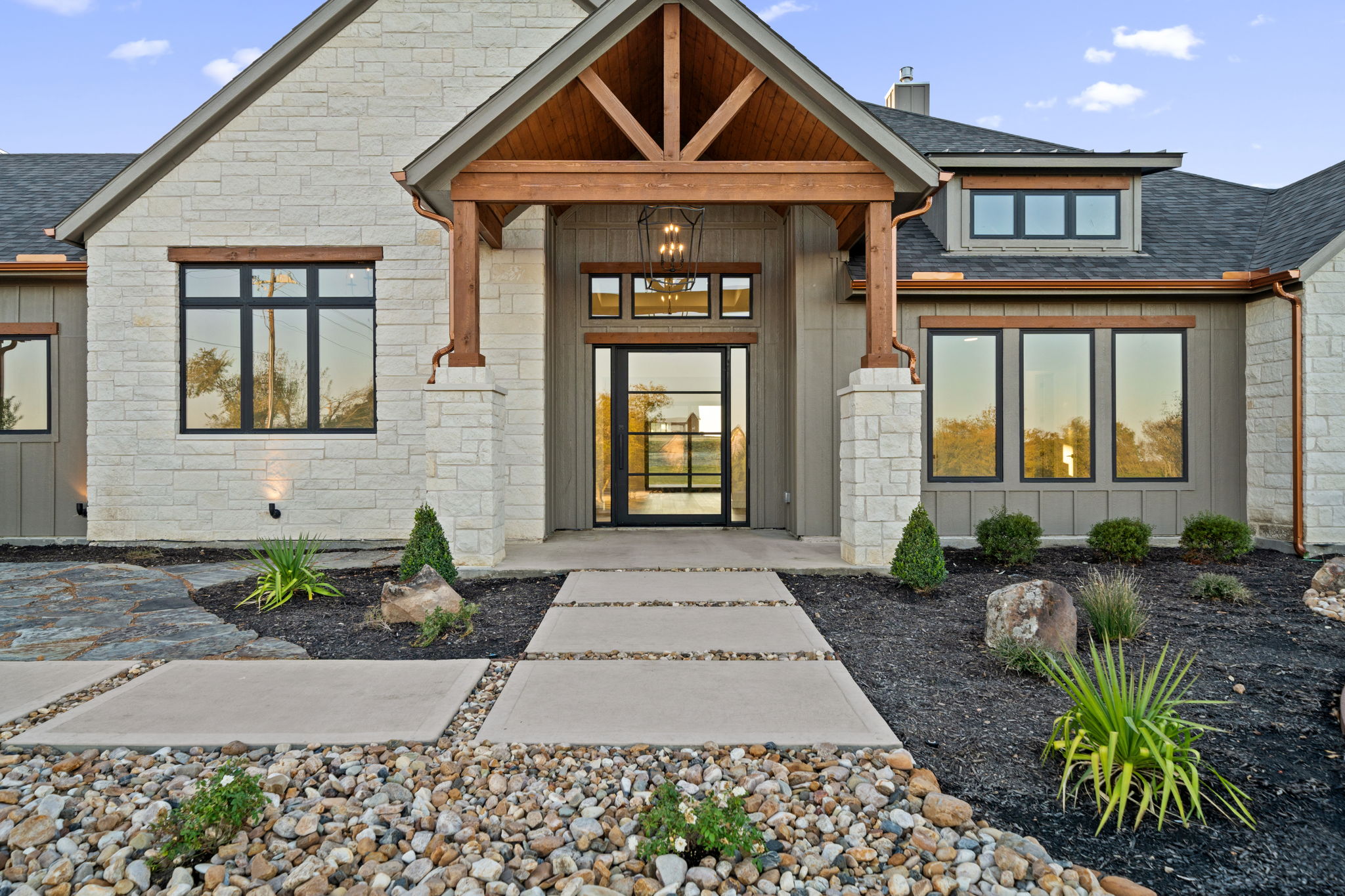 300 Ryker Ln - Image 42