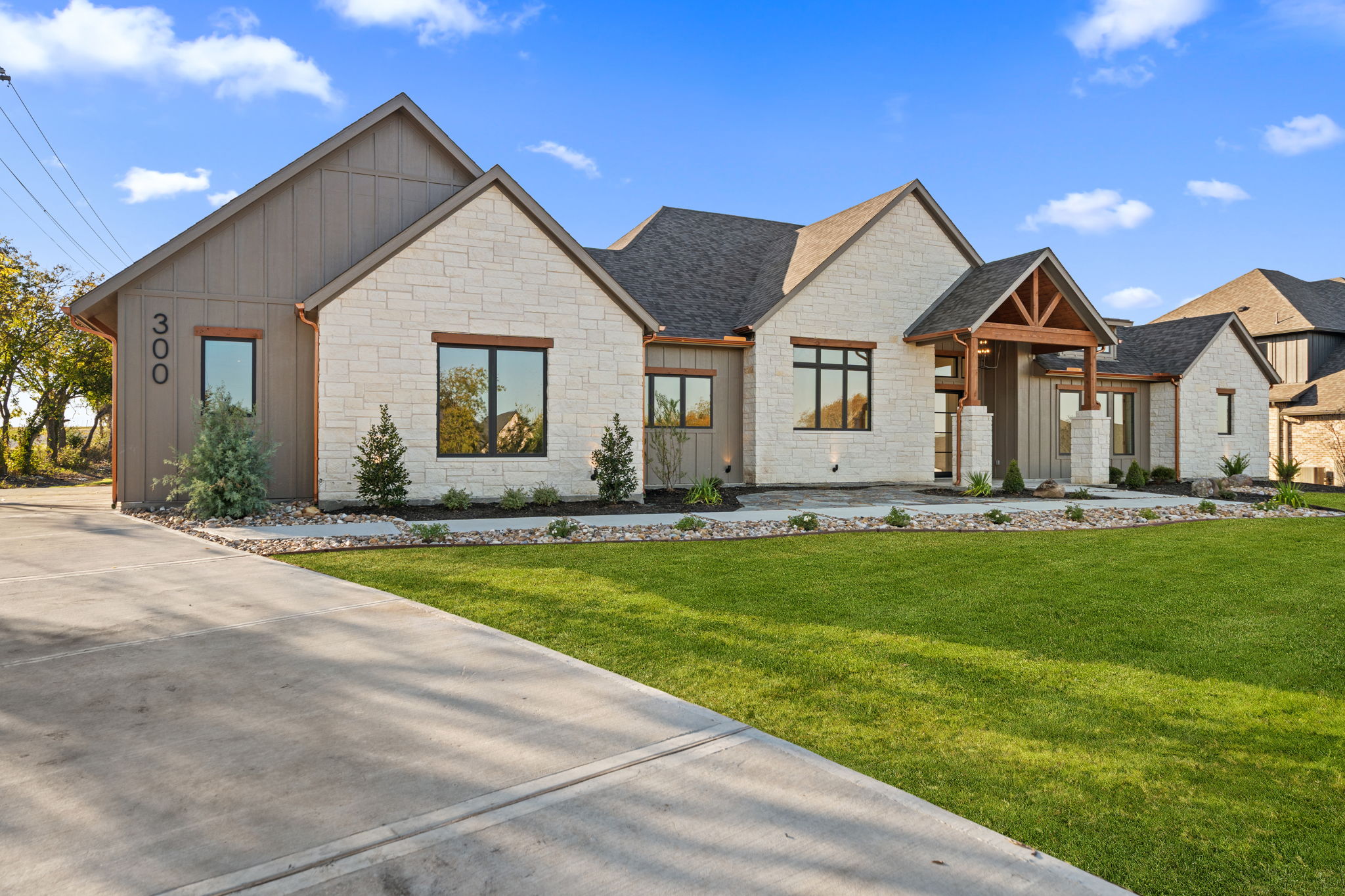 300 Ryker Ln - Image 20