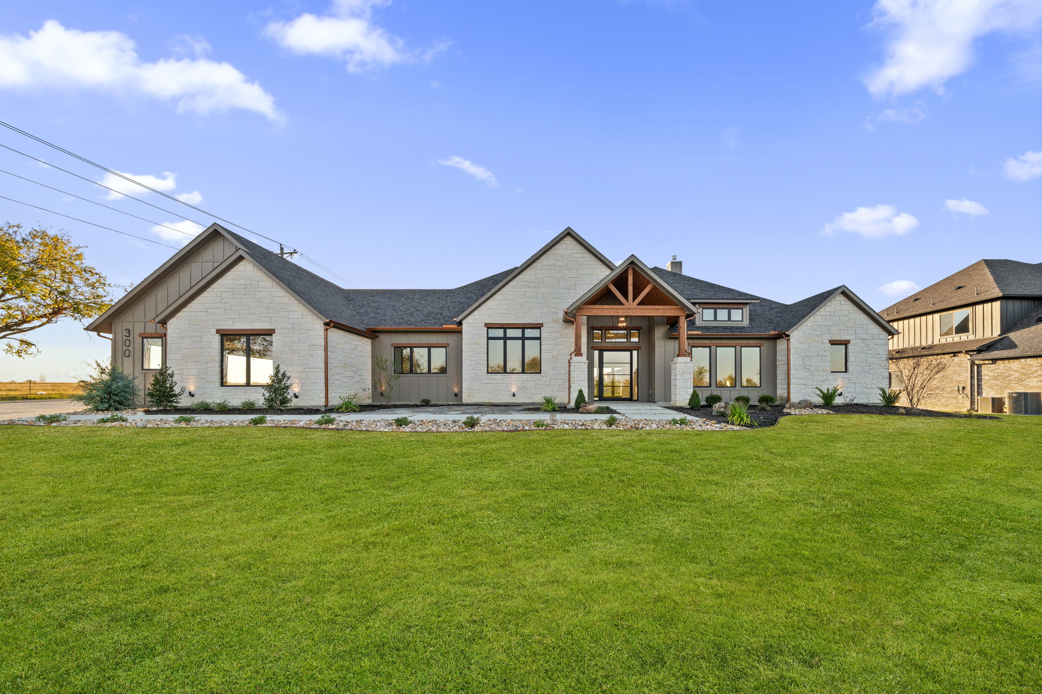 300 Ryker Ln - Image 10