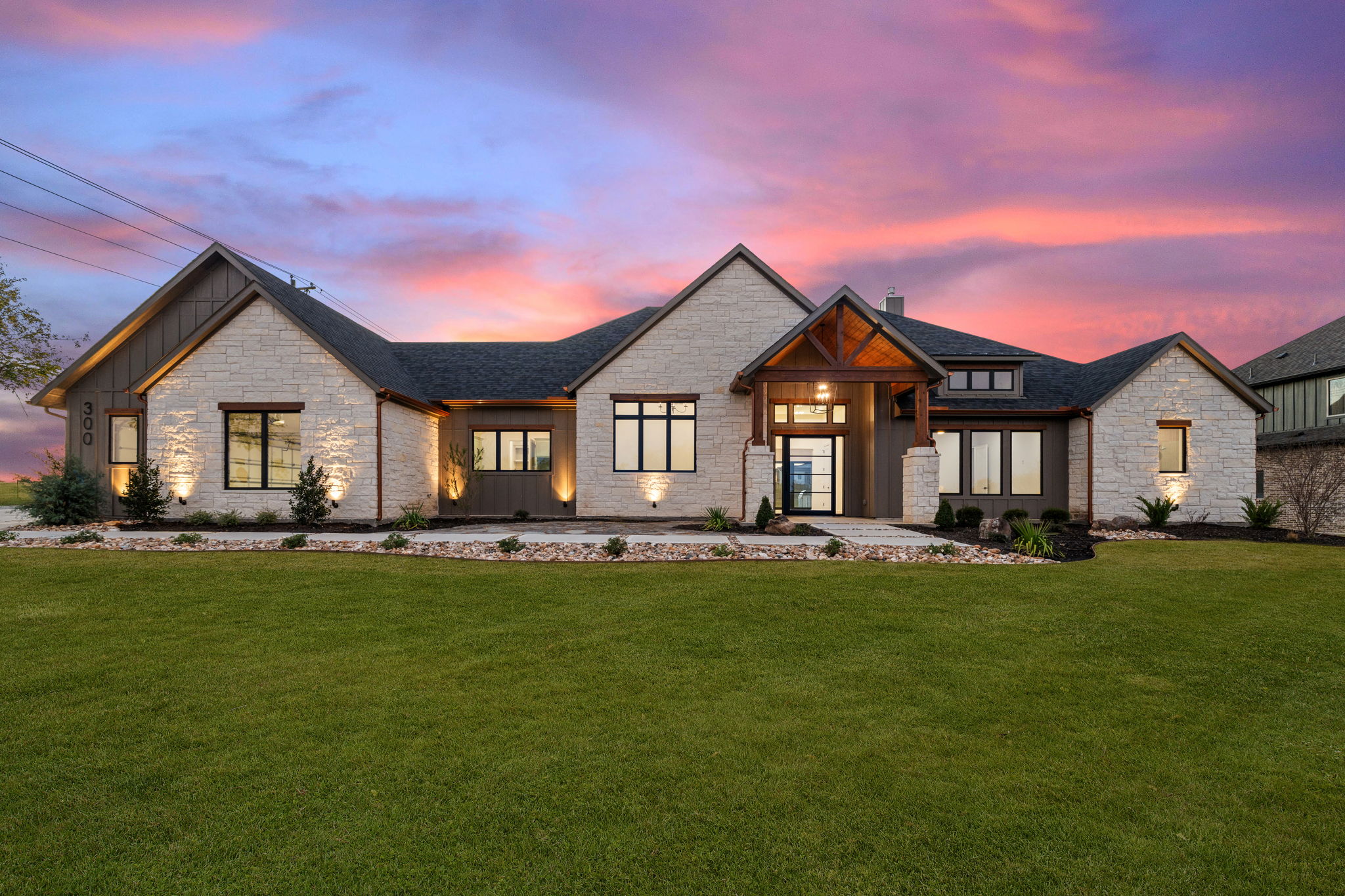 300 Ryker Ln - Image 13