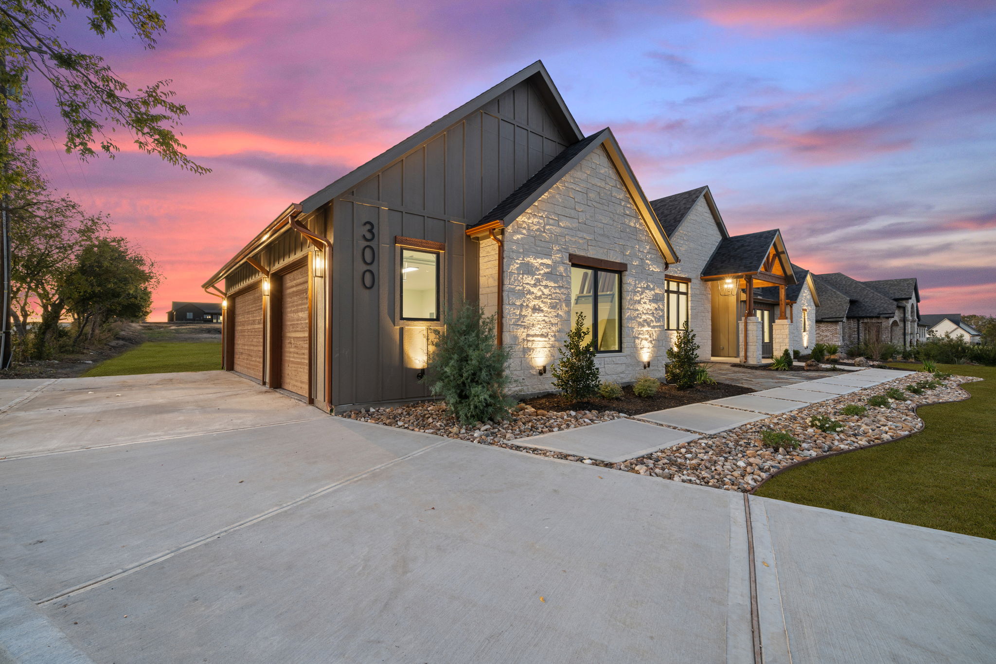 300 Ryker Ln - Image 35