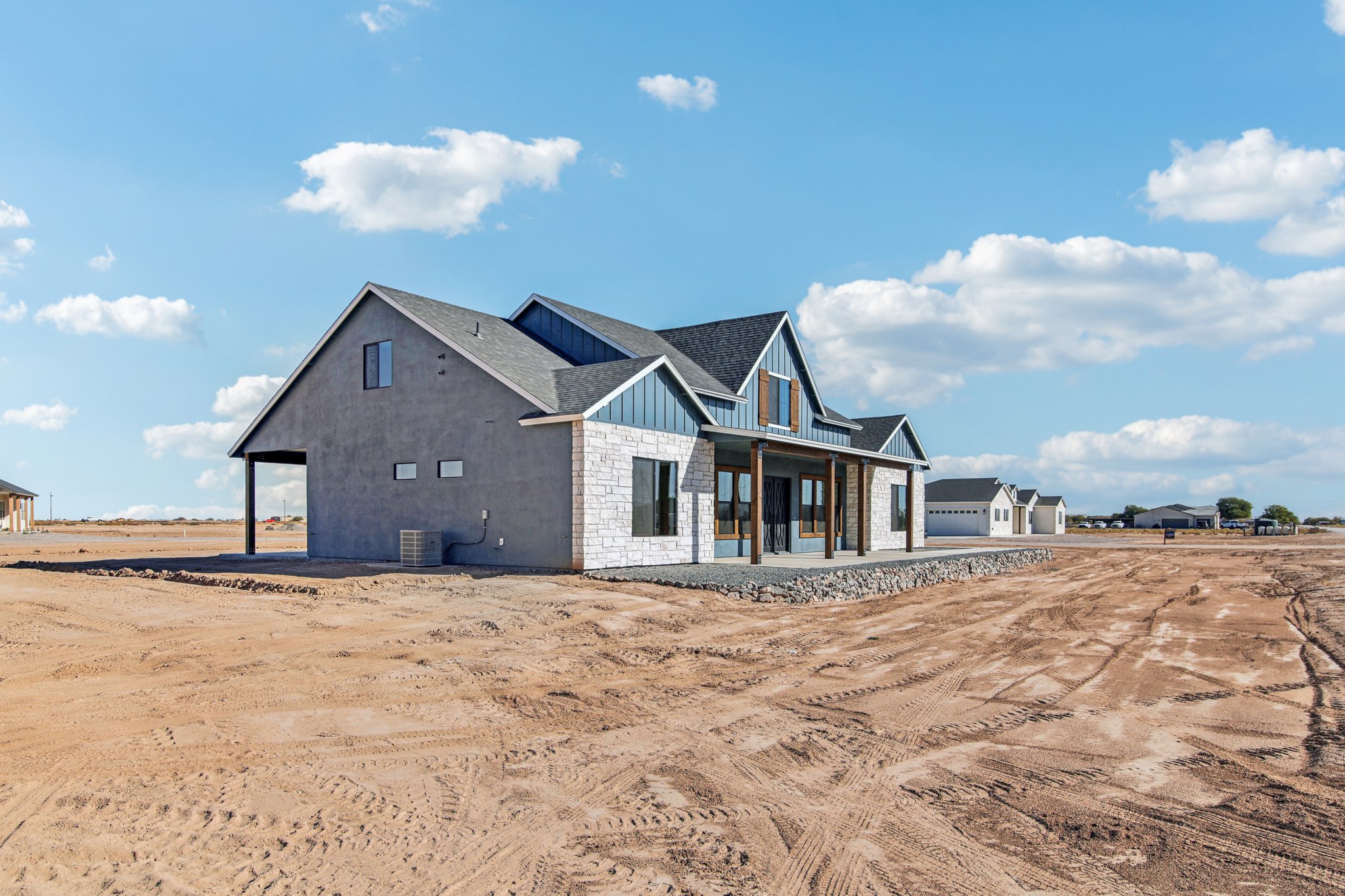 S Charleston Ct-005.jpg