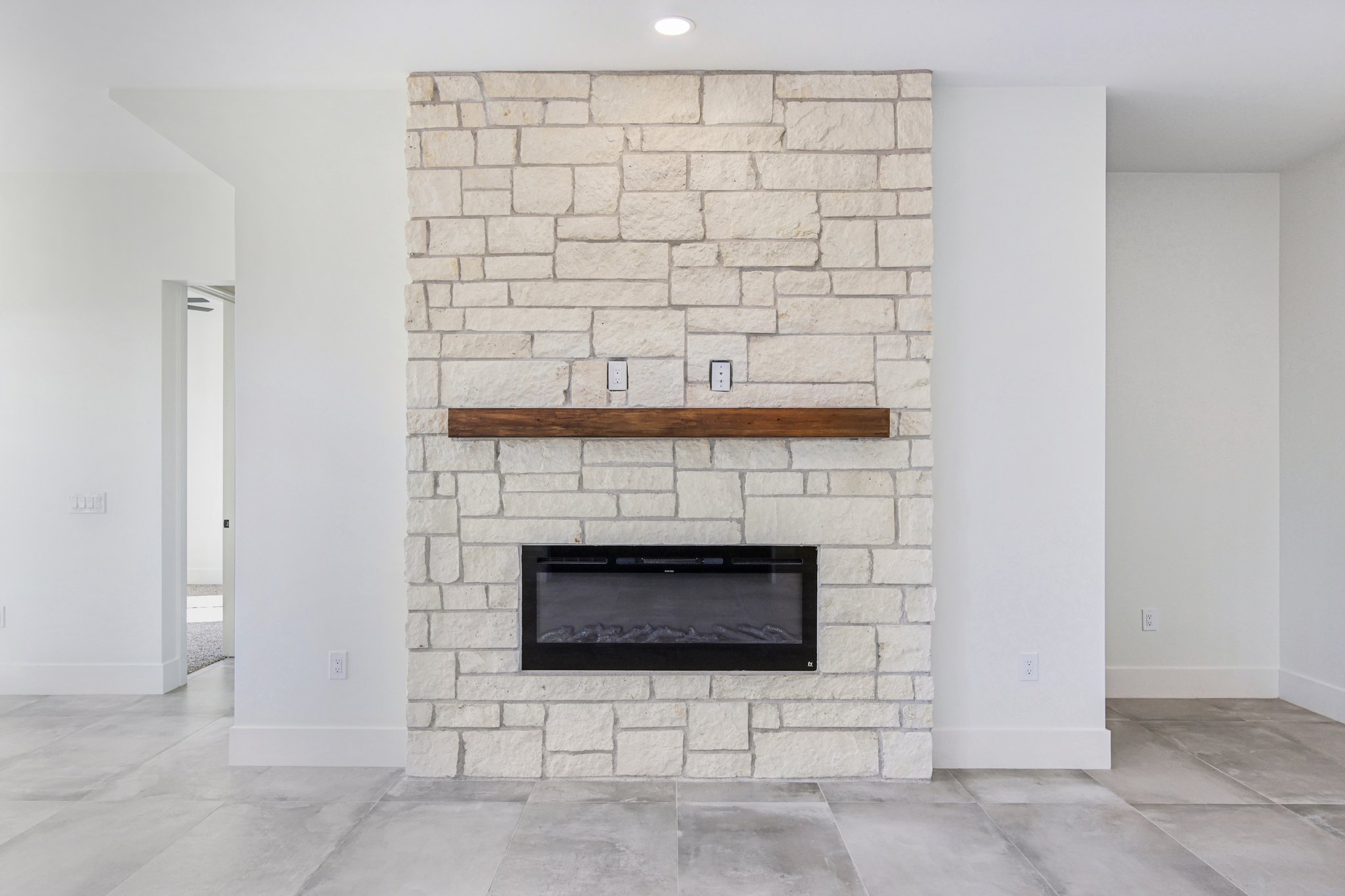 S Charleston Ct-009.jpg