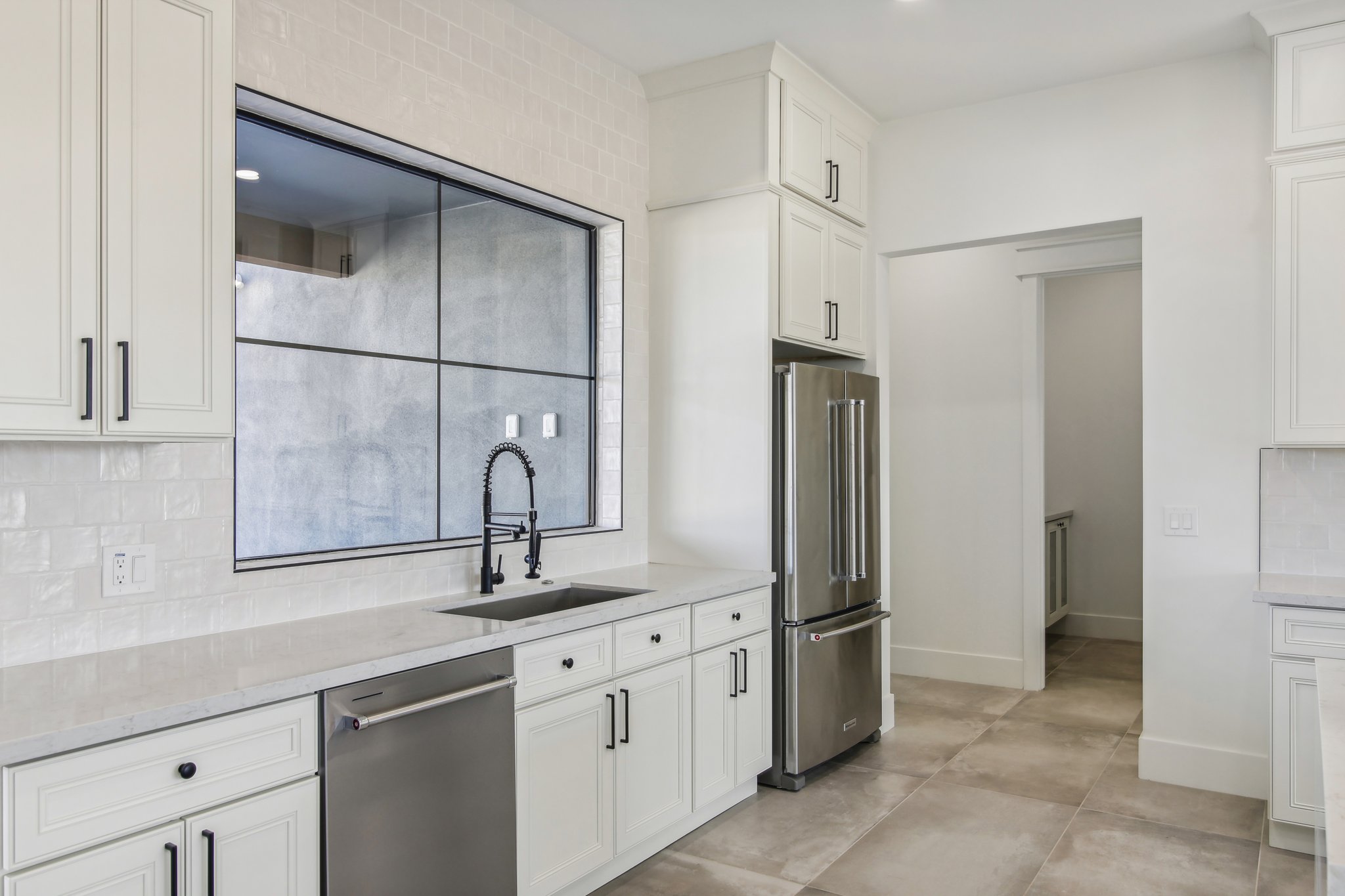 S Charleston Ct-015.jpg