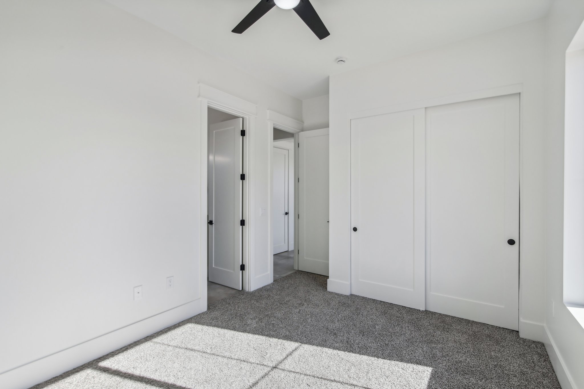 S Charleston Ct-018.jpg