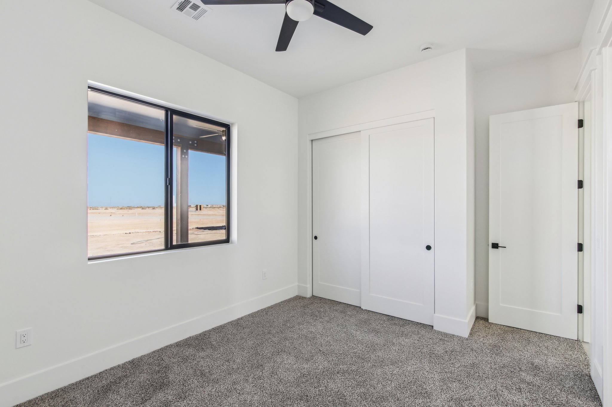 S Charleston Ct-021.jpg