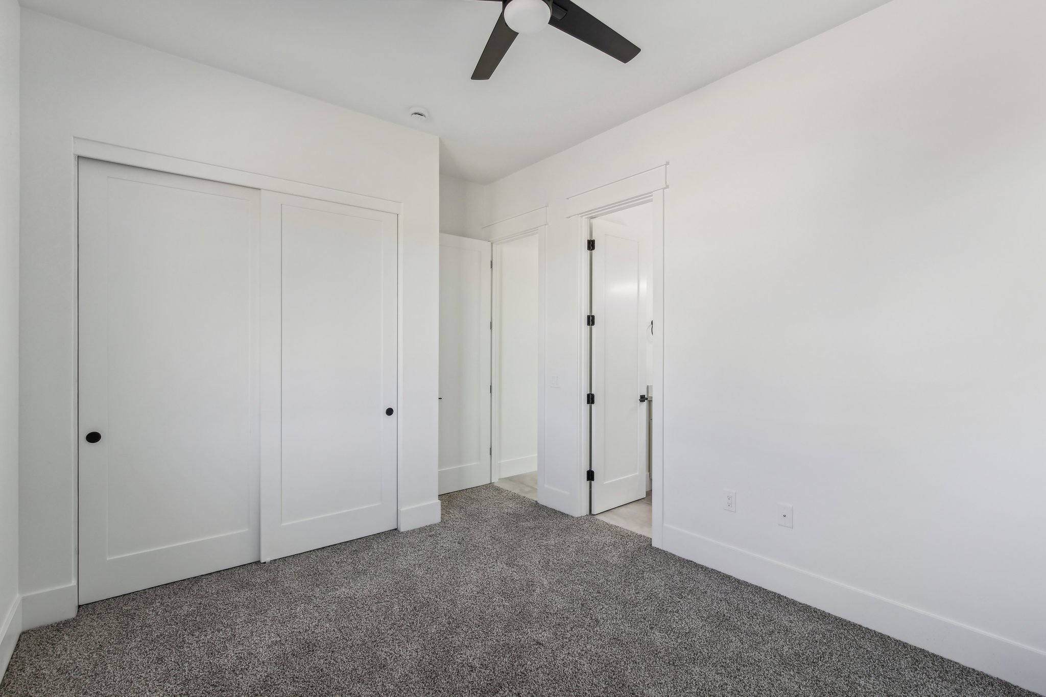 S Charleston Ct-022.jpg