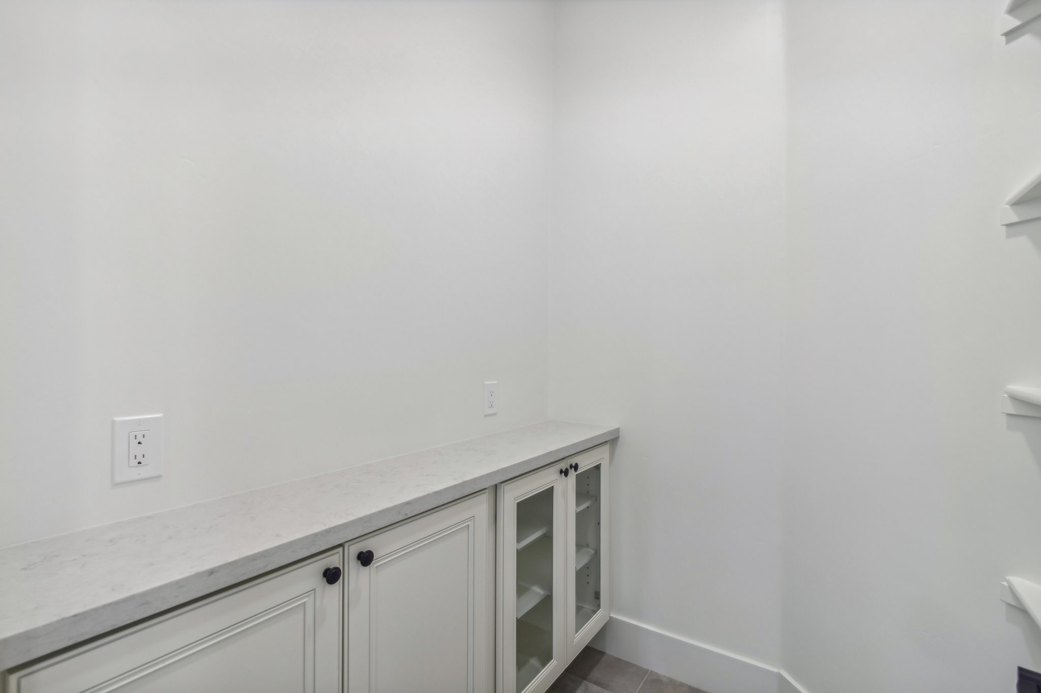 S Charleston Ct-024.jpg