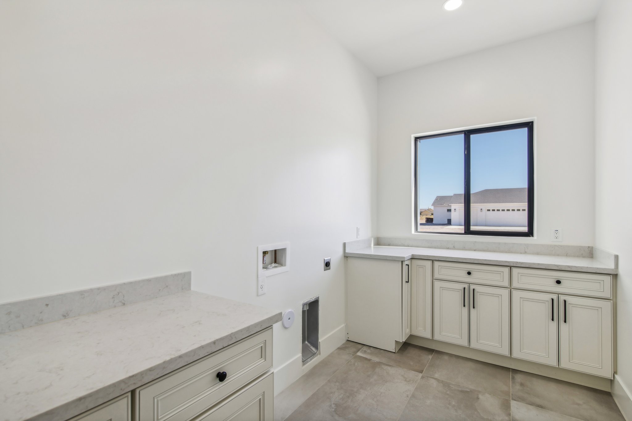 S Charleston Ct-026.jpg