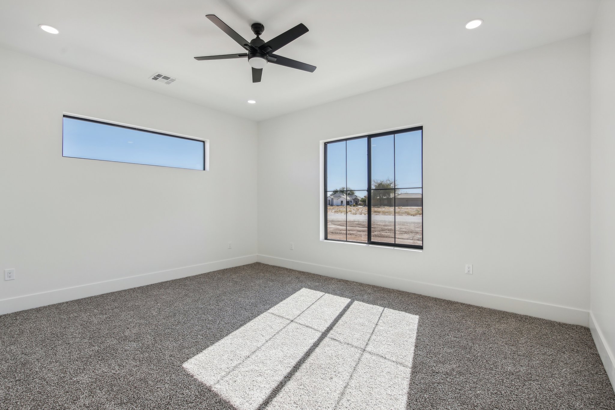 S Charleston Ct-030.jpg