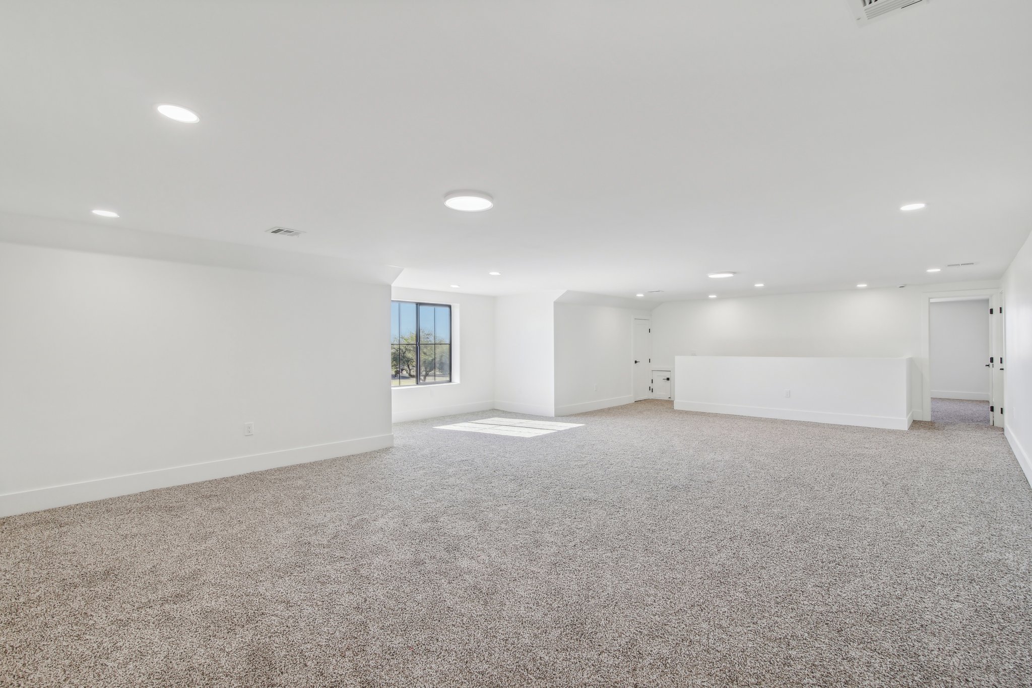 S Charleston Ct-033.jpg