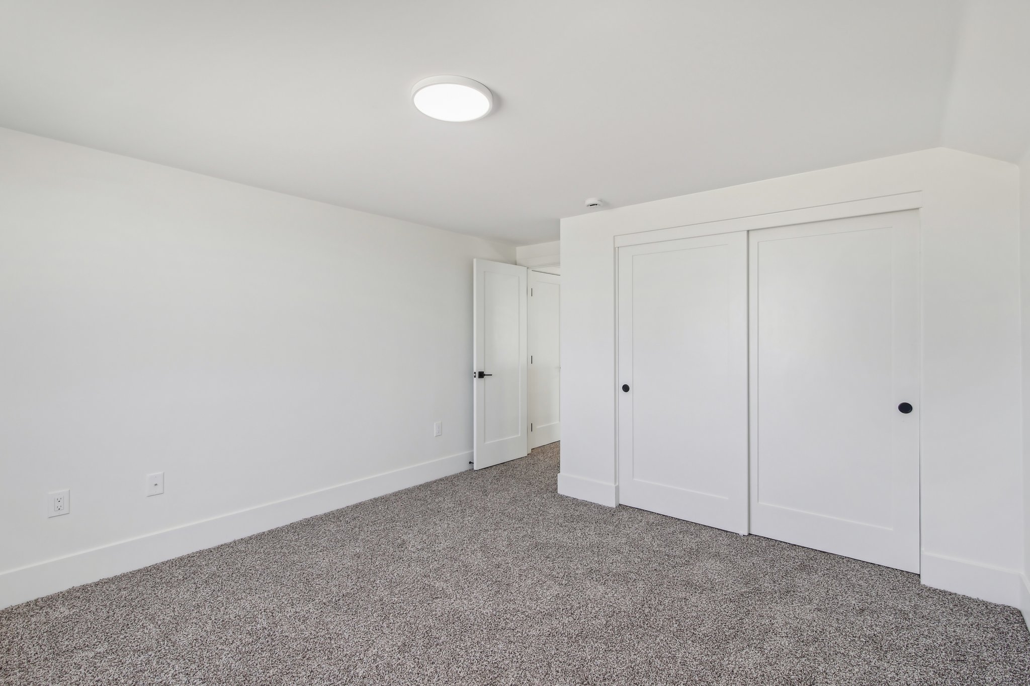 S Charleston Ct-038.jpg