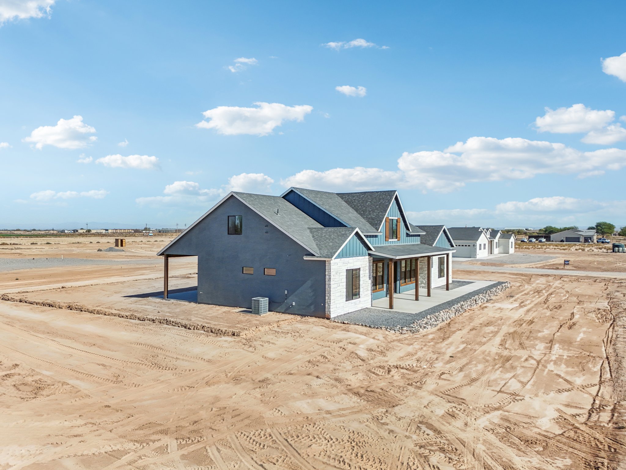 S Charleston Ct-050.jpg