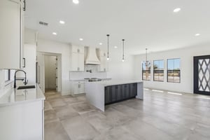 S Charleston Ct-012.jpg