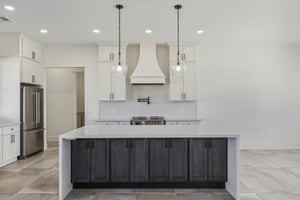 S Charleston Ct-013.jpg