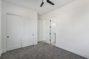 S Charleston Ct-022.jpg