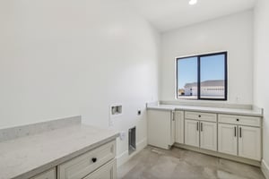 S Charleston Ct-026.jpg