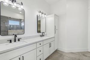 S Charleston Ct-029.jpg