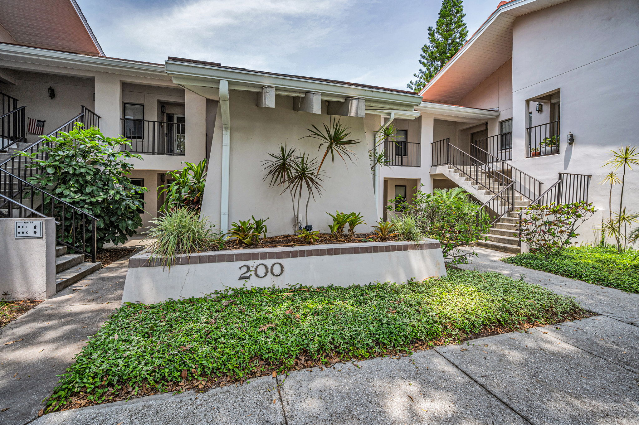 Front Exterior1