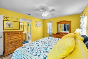 Master Bedroom1b