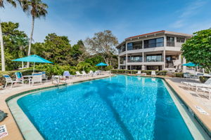 12-Sunset Shores Pool