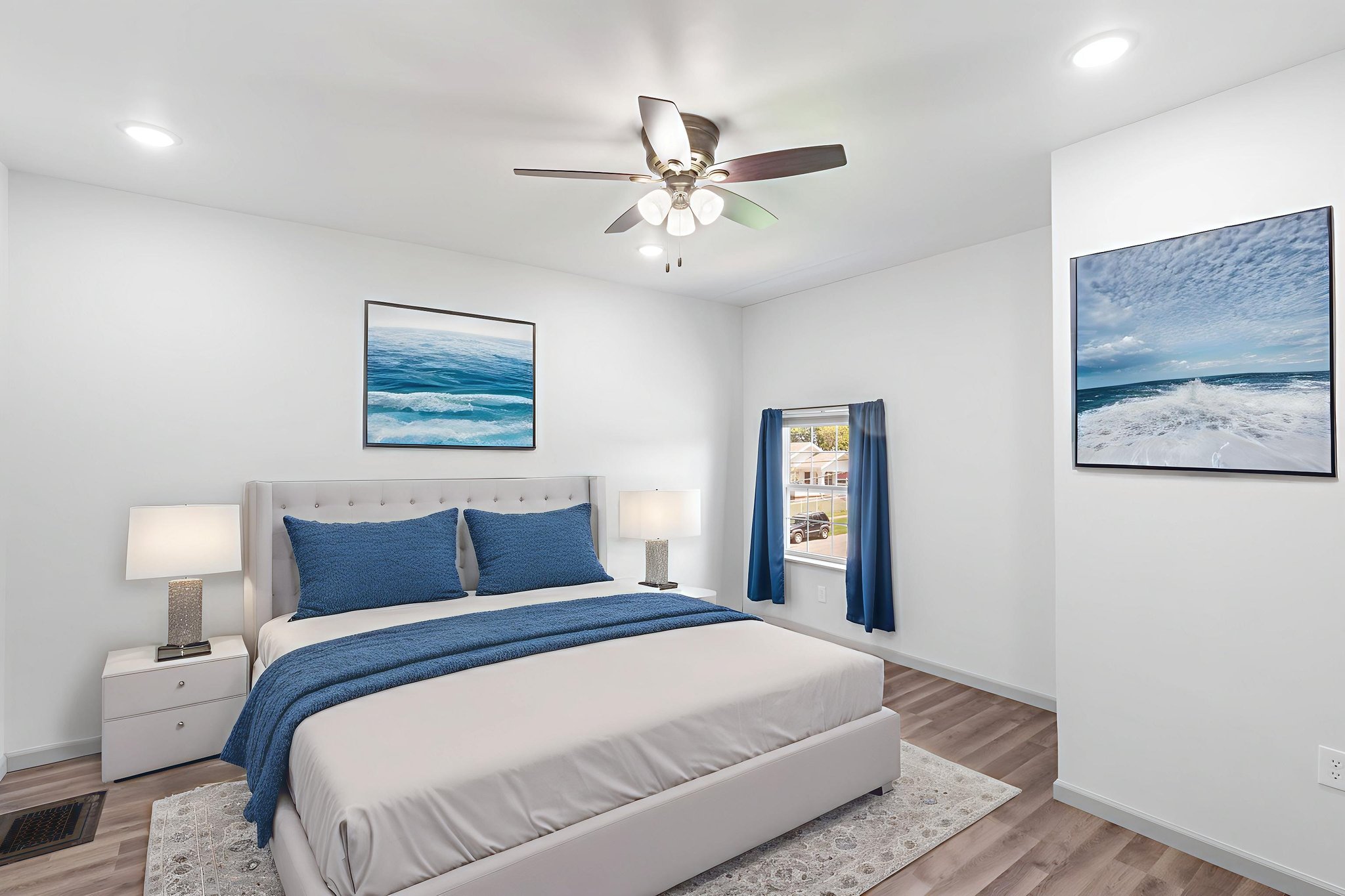 DSC05780 virtually staged.jpeg