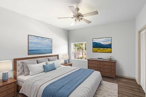 DSC05774 virtually staged.jpeg