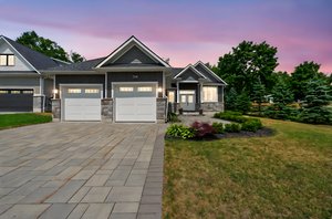 300 Shanty Bay Road, Barrie_104 day to dusk.jpeg