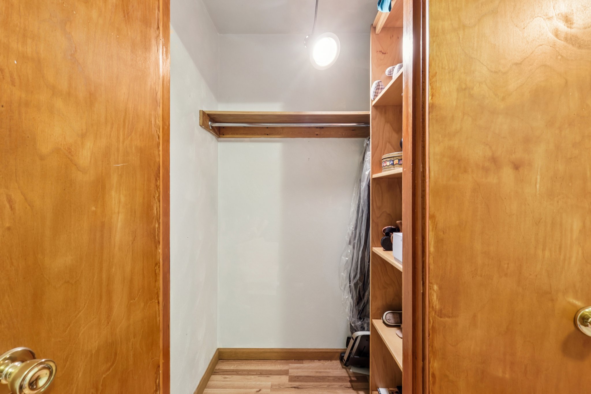 Sherrie Dr-S1701-028.jpg