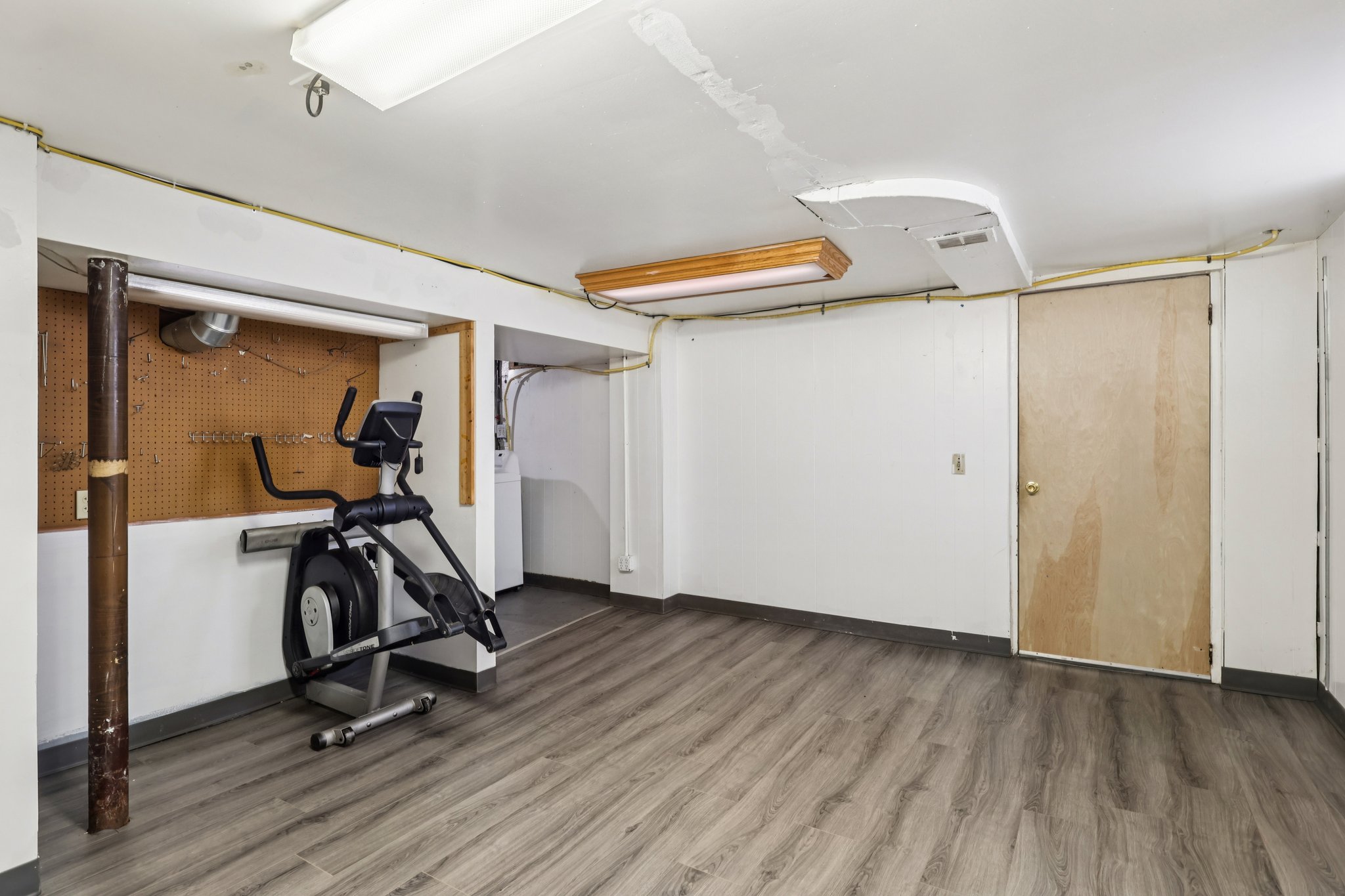 Sherrie Dr-S1701-031.jpg