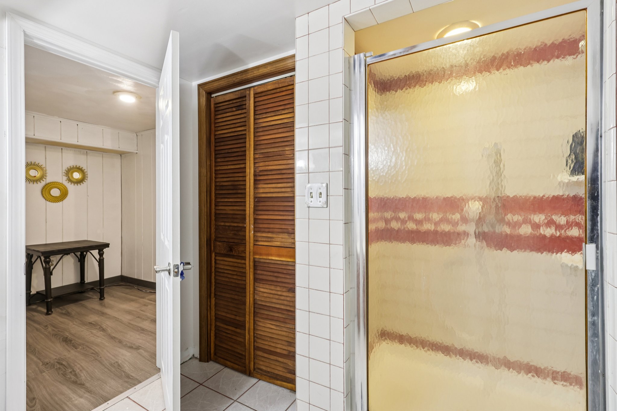 Sherrie Dr-S1701-036.jpg