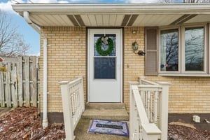 Sherrie Dr-S1701-006.jpg