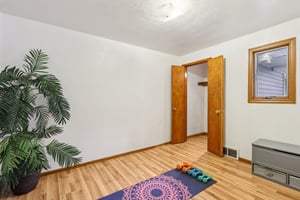 Sherrie Dr-S1701-026.jpg