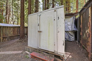  Photo 43
