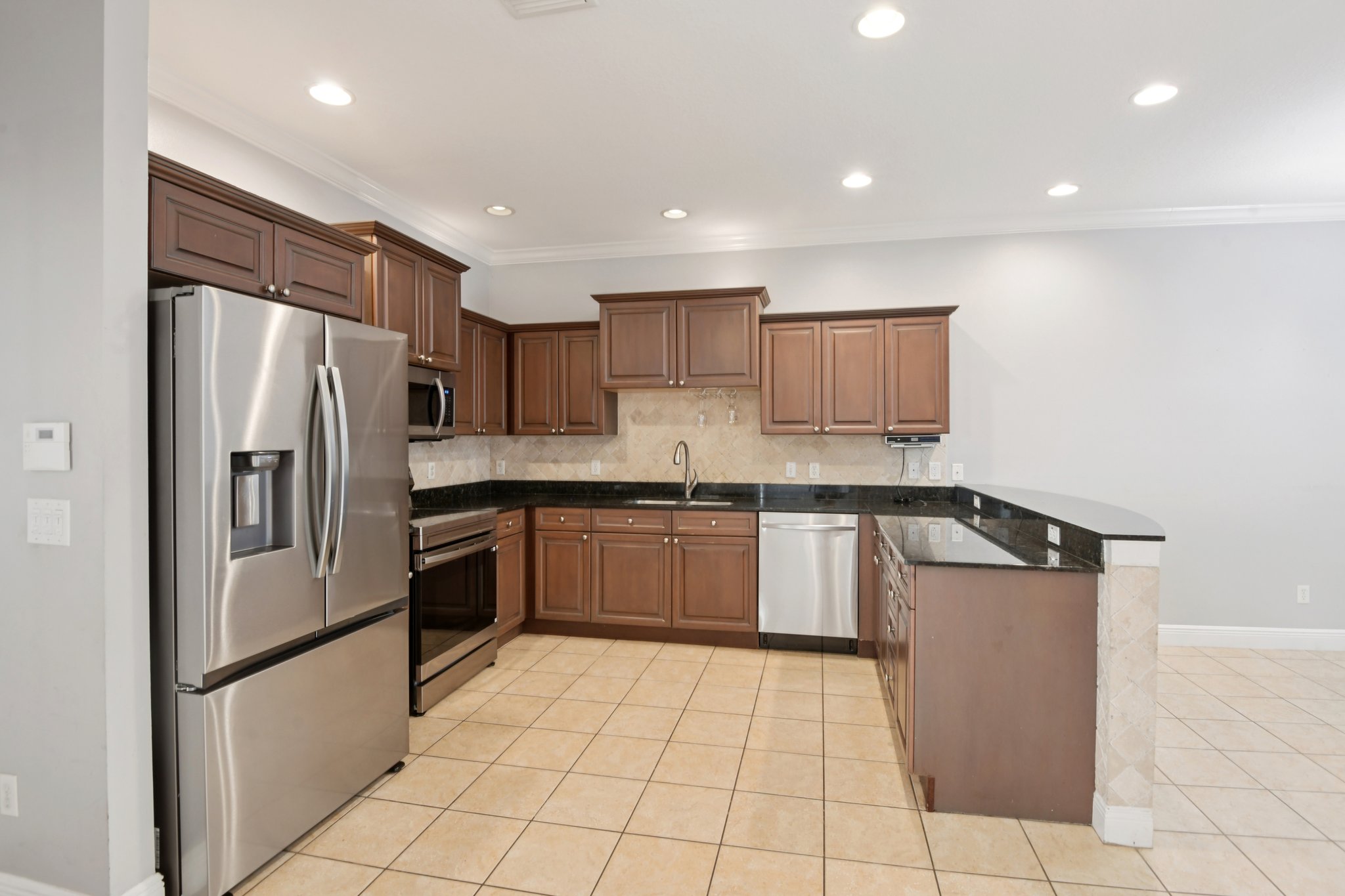 Valencia Cir-S1203-014.jpg