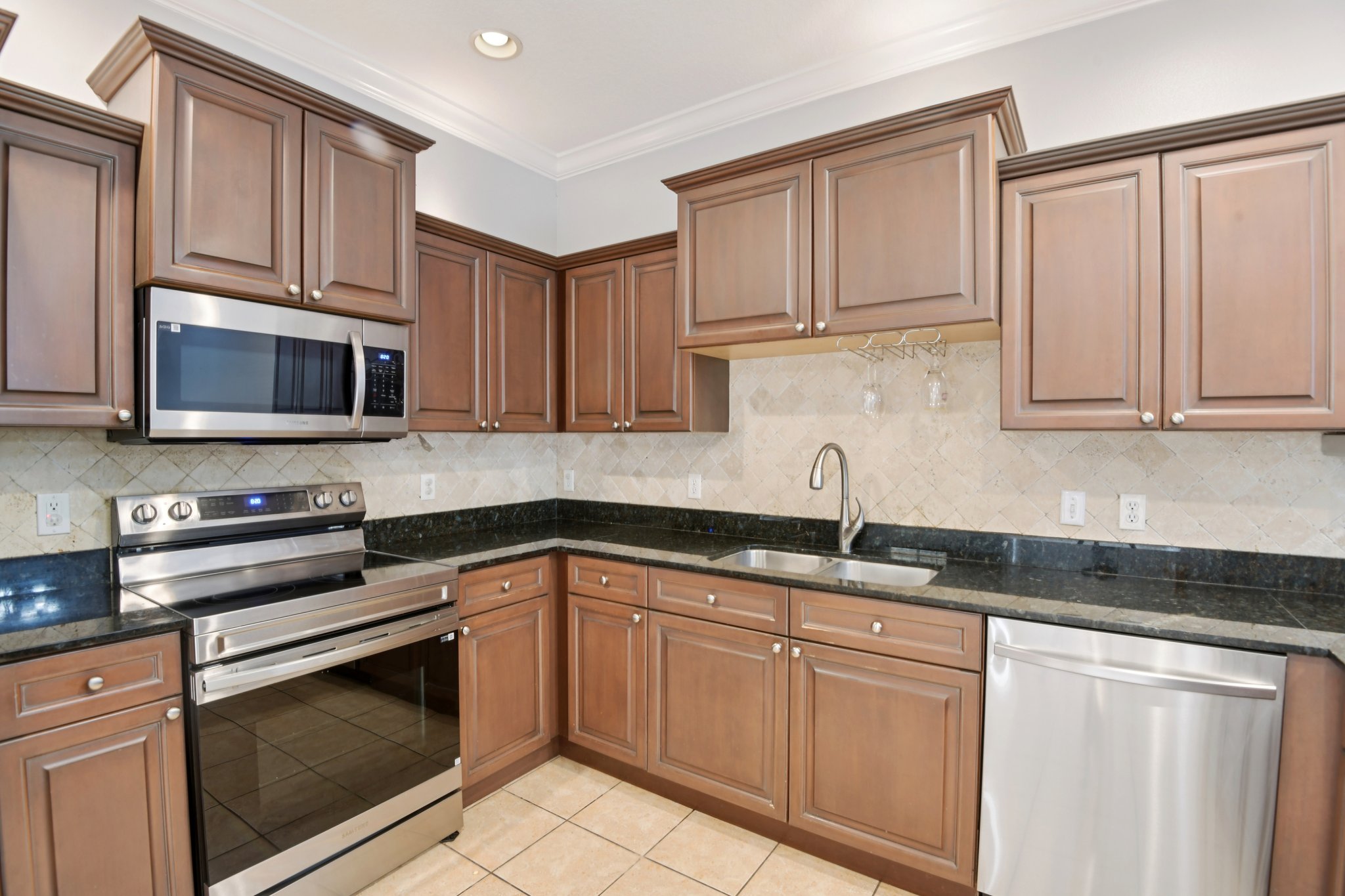 Valencia Cir-S1203-016.jpg