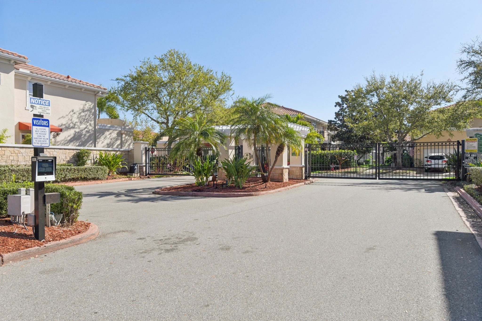 Valencia Cir-1203-901.jpg