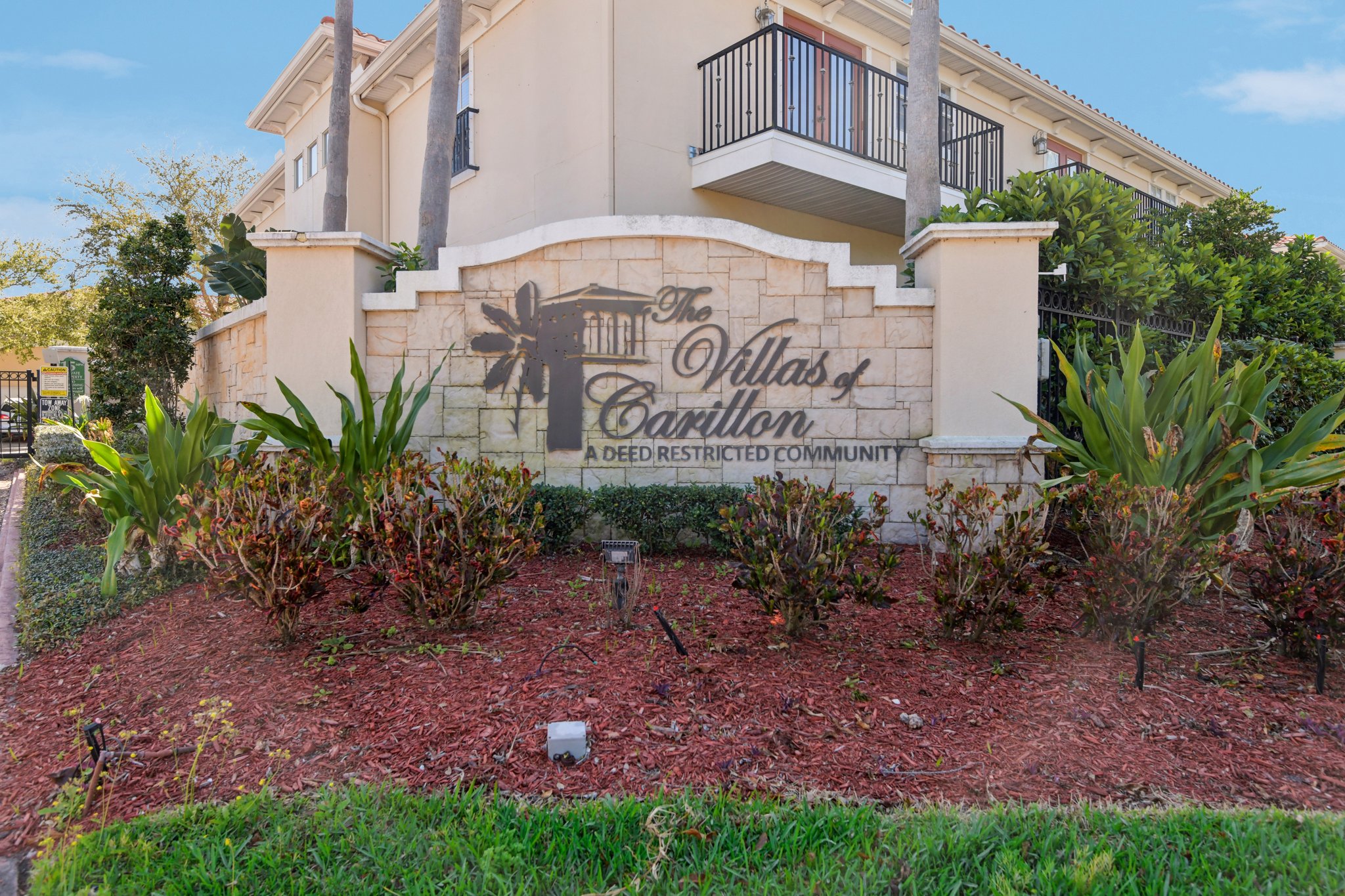 Valencia Cir-1203-903.jpg