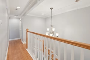 Valencia Cir-S1203-034.jpg